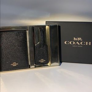 Coach Travel Gift Set